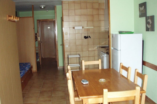 Hotel Apartamentos LCB Frontera Blanca (Canillo)
